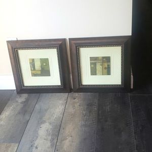 Wall art LOT of 2 set matching pictures pieces.